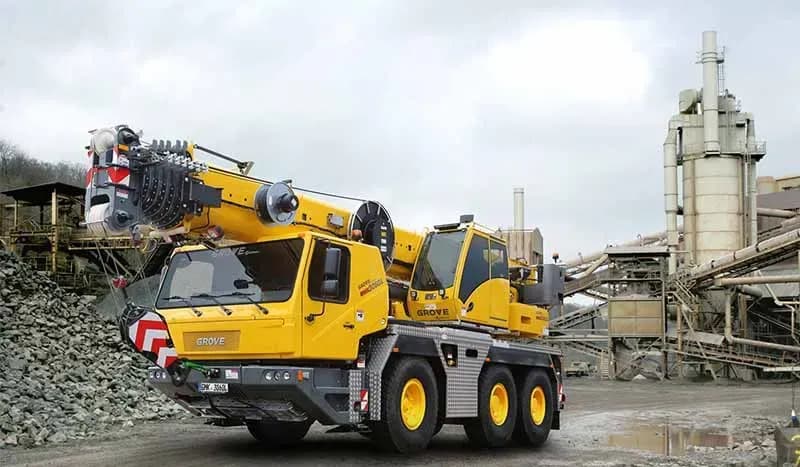 mobile crane